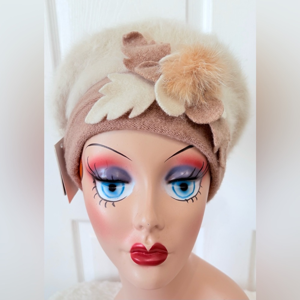 NWT Forbusite Tan Angora/Wool Beret Winter Hat With Fur Flower O/S